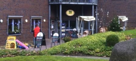 Das Cafe von Aussen